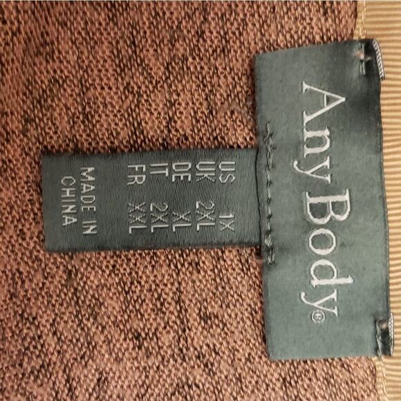 Any body pink sweater excellent condition size 1X‎ soft and cozy - Picture 5 of 9